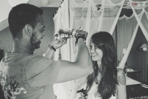 novios vistiendose